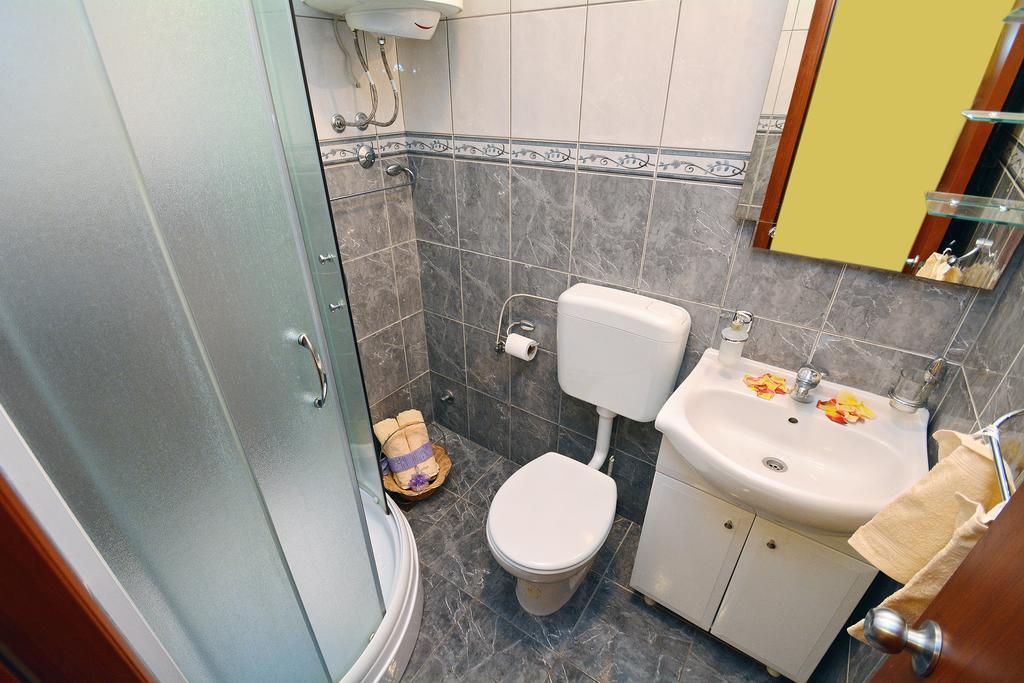 Apartments Dinko Zifra Tivat Zewnętrze zdjęcie