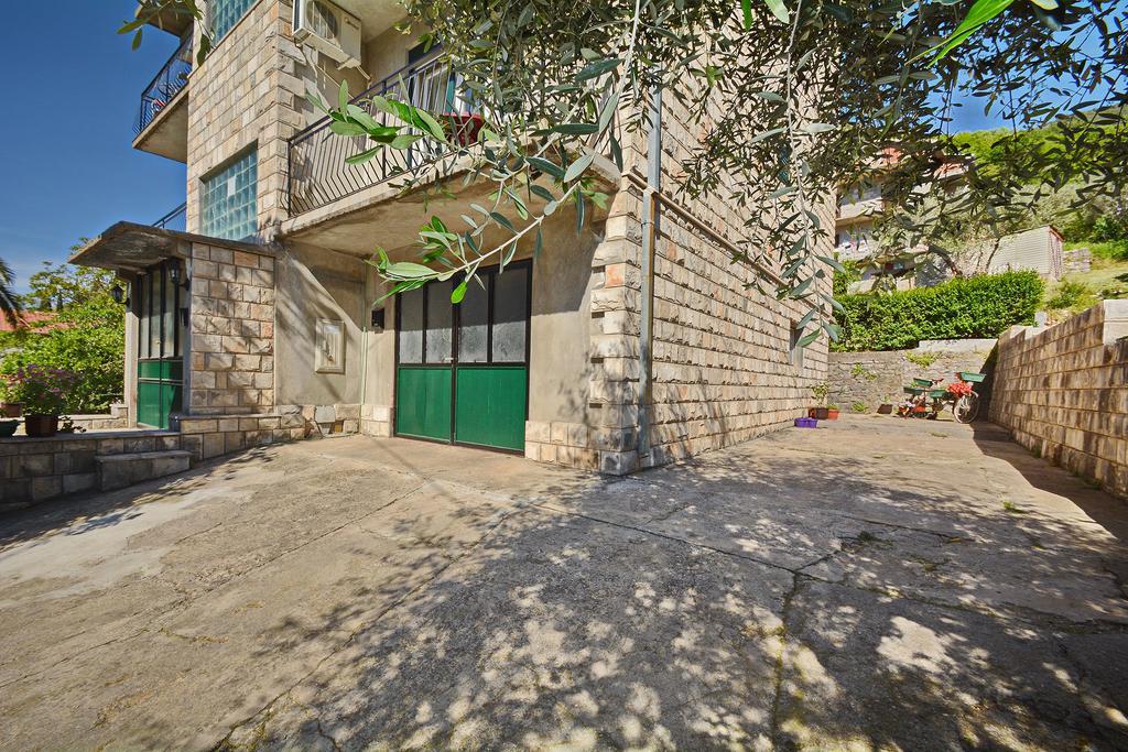 Apartments Dinko Zifra Tivat Zewnętrze zdjęcie