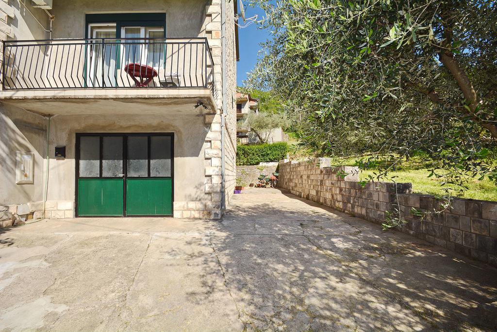Apartments Dinko Zifra Tivat Zewnętrze zdjęcie